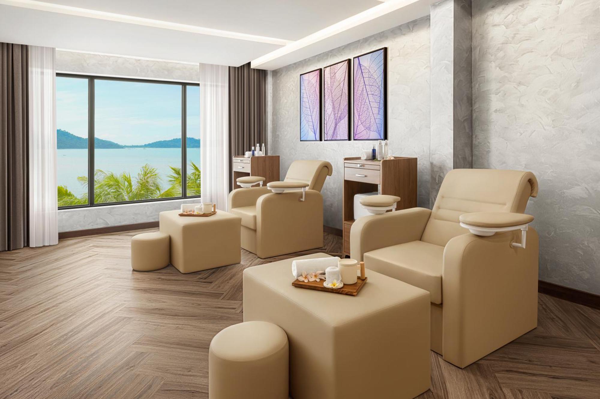 Doubletree By Hilton Damai Laut Hotel Lumut Exterior photo